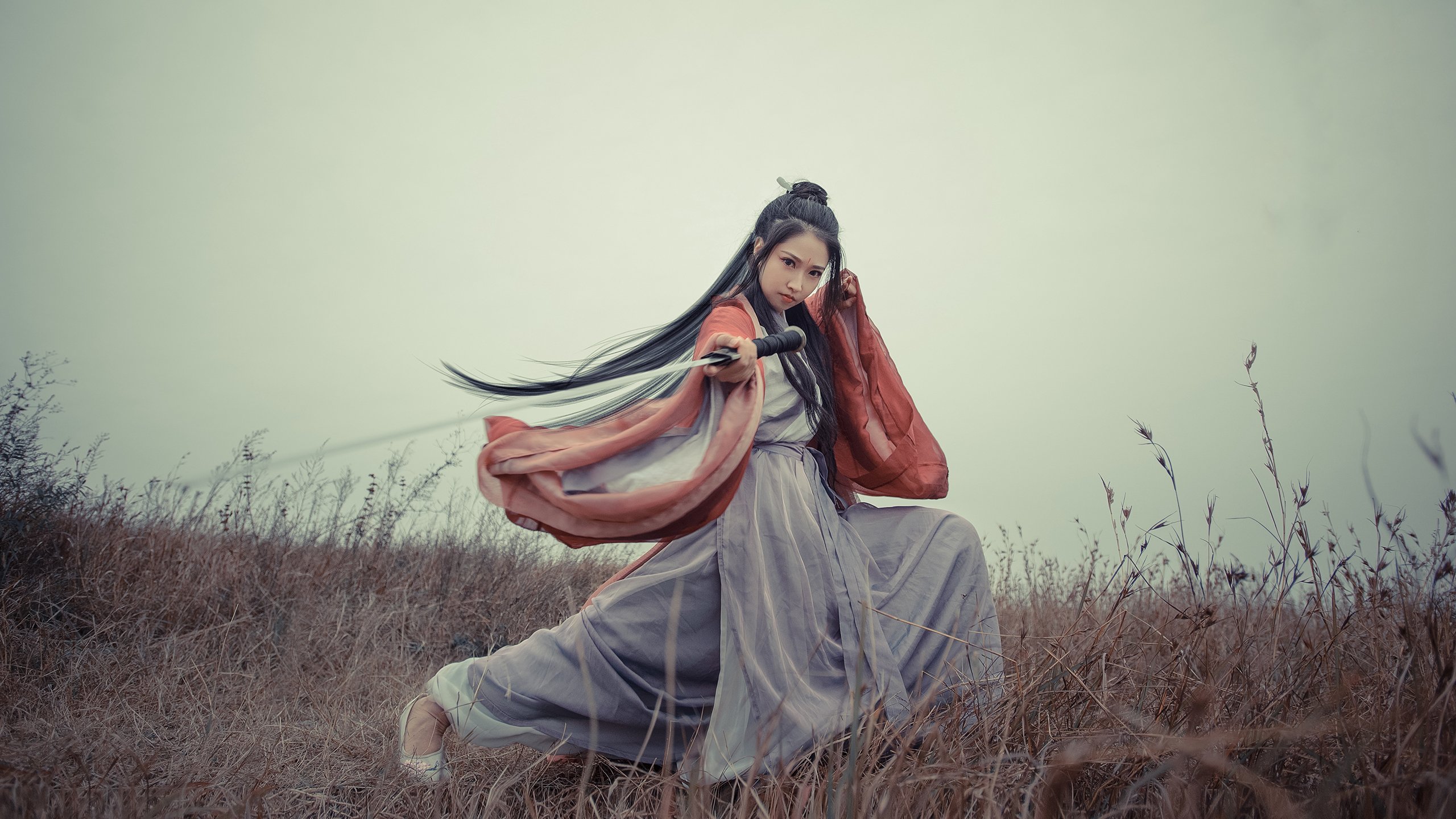 中国女篮打造多点进攻打破对手包夹,中国女篮打球