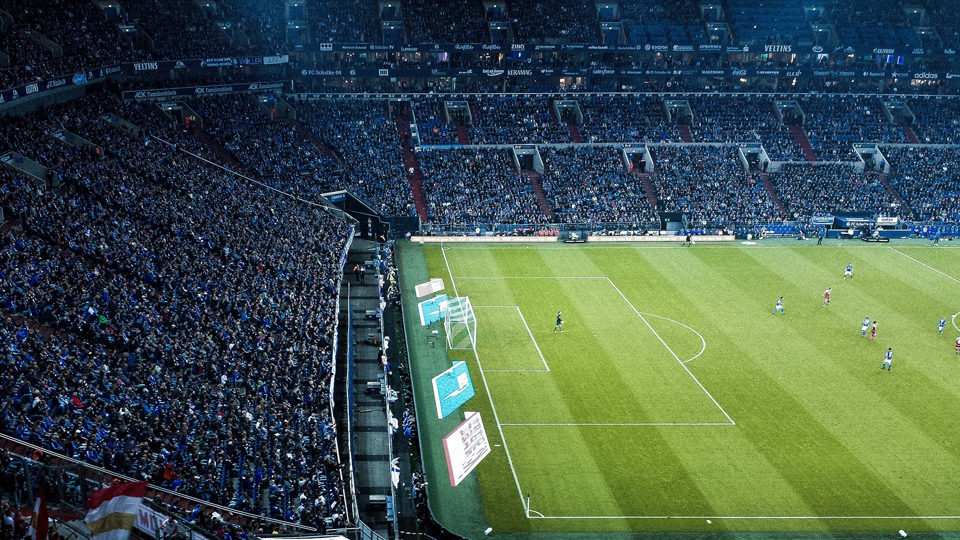 小组赛阶段的陷阱与机遇——球队战术细节解析,小组赛足球